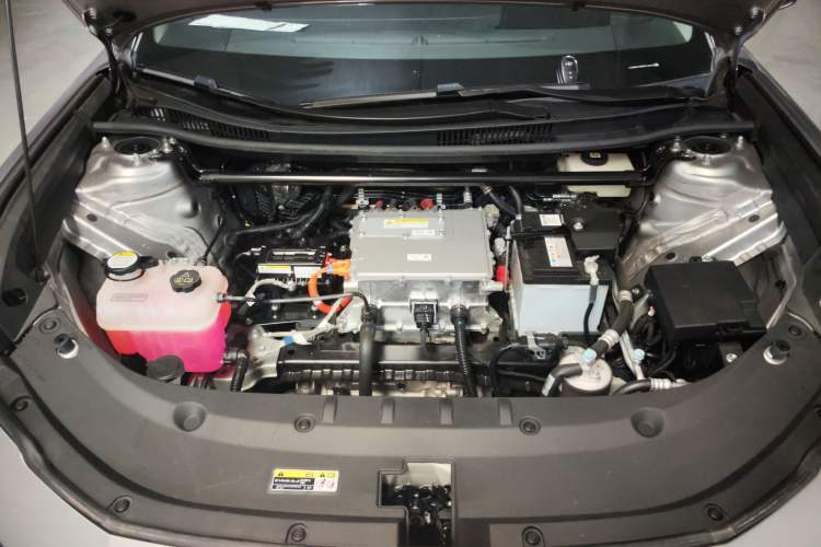 Used Toyota bZ3 2024 517 km Elite PRO Engine Bay