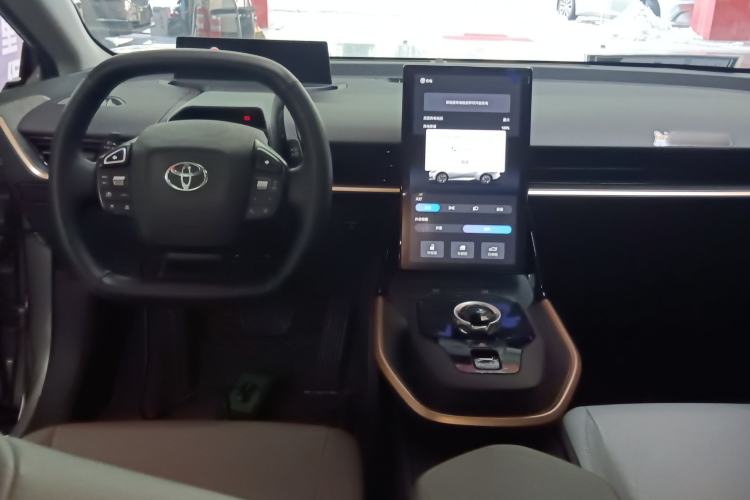 Used Toyota bZ3 2024 517 km Elite PRO Interior 2