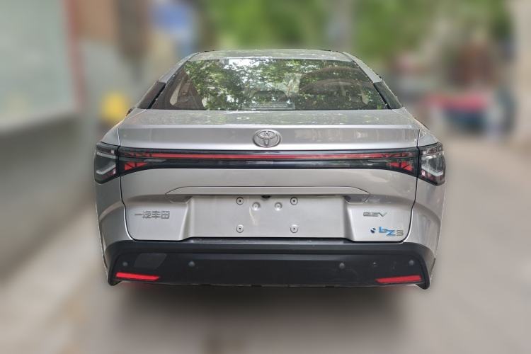 Used Toyota bZ3 2024 517 km Elite PRO Rear