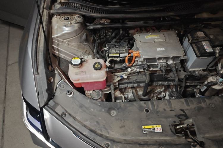 Used Toyota bZ3 2024 616 km Long-Range PRO Engine Bay Right