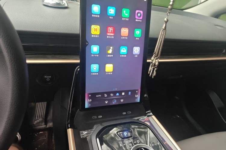 Used Toyota bZ3 2024 517 km Elite PRO Audio And AC Panel