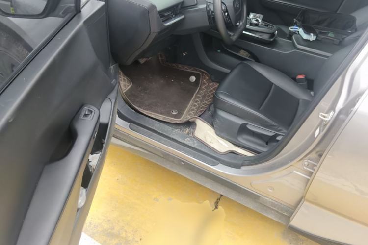 Used Toyota bZ3  Driver Seat