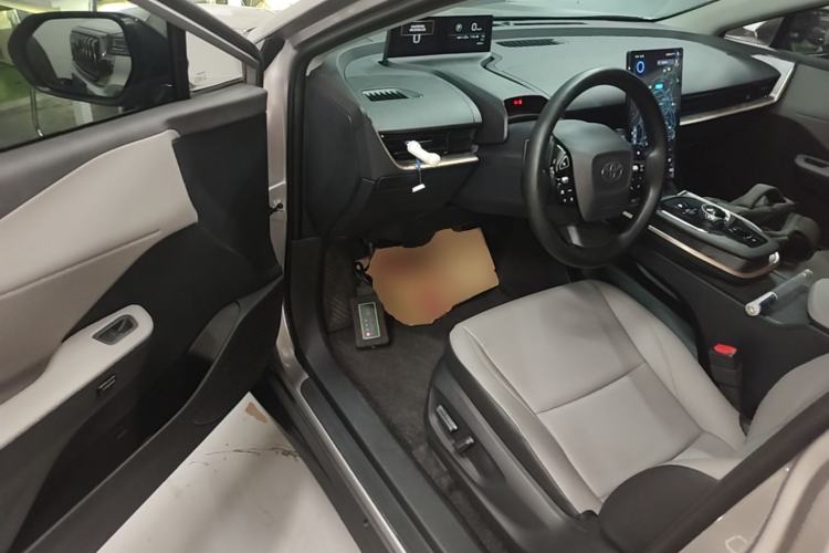 Used Toyota bZ3 2024 517 km Elite PRO Driver Seat