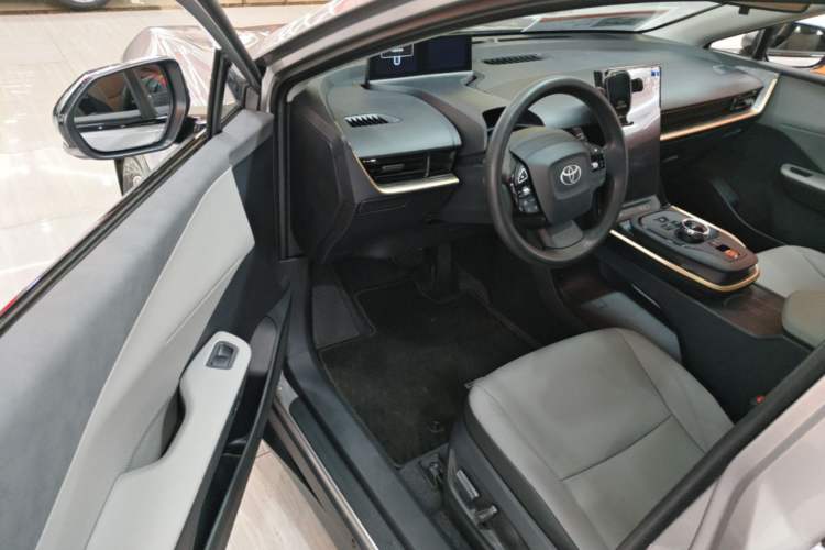 Used Toyota bZ3 2024 517 km Elite PRO Driver Seat