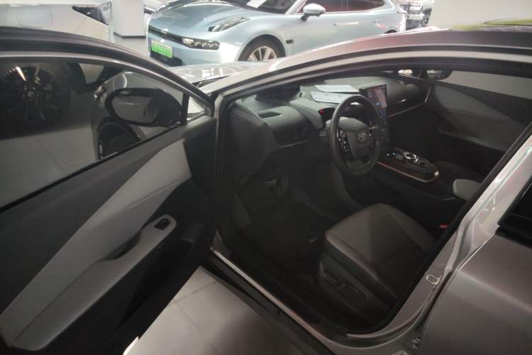 Used Toyota bZ3 2024 517 km Elite PRO Driver Seat