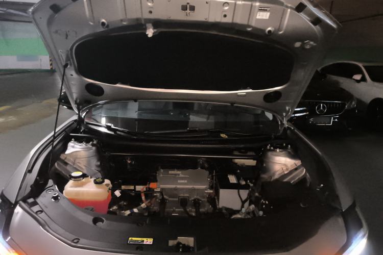 Used Toyota bZ3 2024 517 km Elite PRO Engine Bay