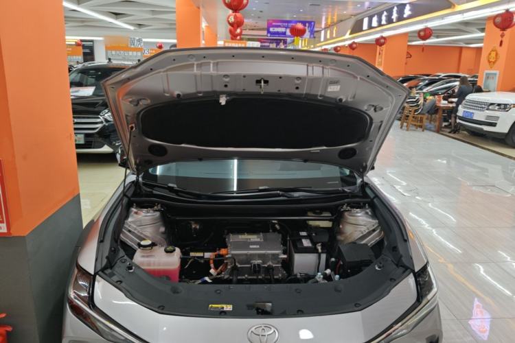 Used Toyota bZ3 2024 517 km Elite PRO Engine Bay