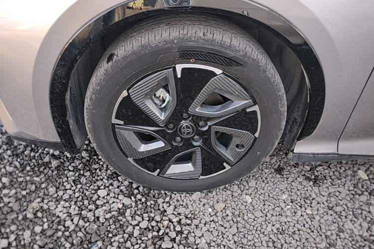 Used Toyota bZ3 2024 517 km Elite PRO Exterior 4