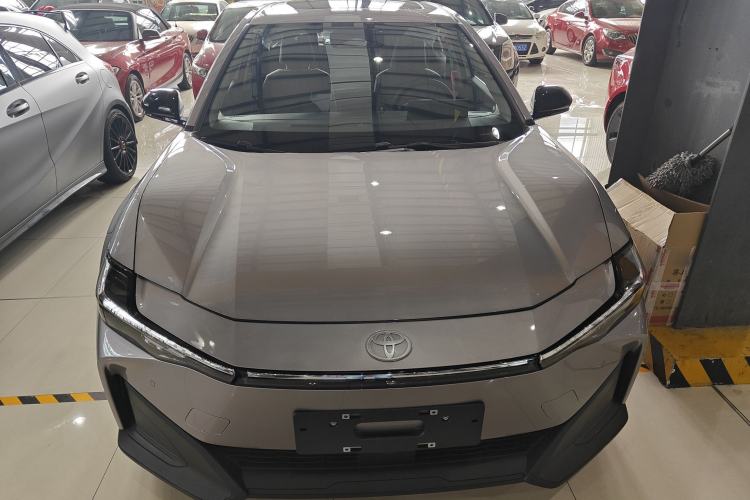 Used Toyota bZ3 2024 517 km Elite PRO Front