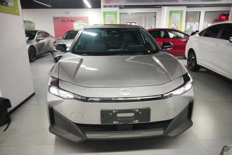 Used Toyota bZ3 2024 517 km Elite PRO Front