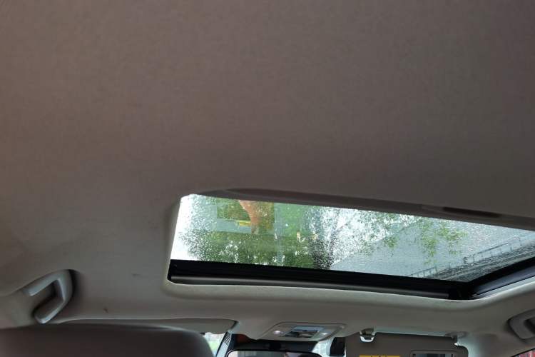 Used Toyota bZ3 2024 517 km Elite PRO Headliner