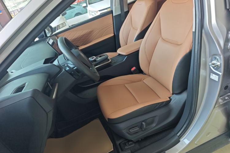 Used Toyota bZ3 2024 517 km Elite PRO Left Front Seat