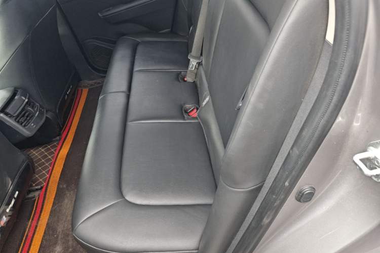 Used Toyota bZ3 2024 517 km Elite PRO Left Rear Seat