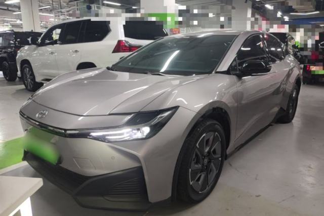 Used Toyota bZ3 2024 517 km Elite PRO