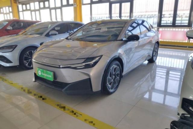 Used Toyota bZ3 2024 517 km Elite PRO