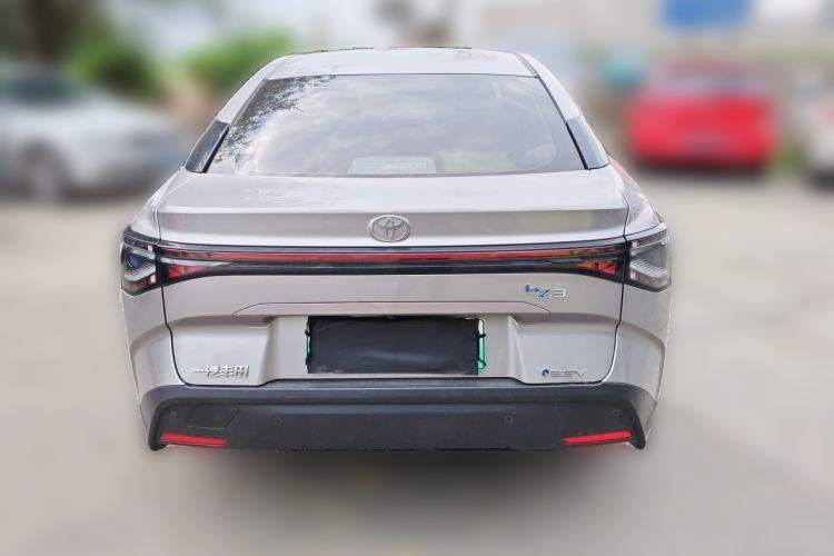 Used Toyota bZ3 2024 517 km Elite PRO Rear