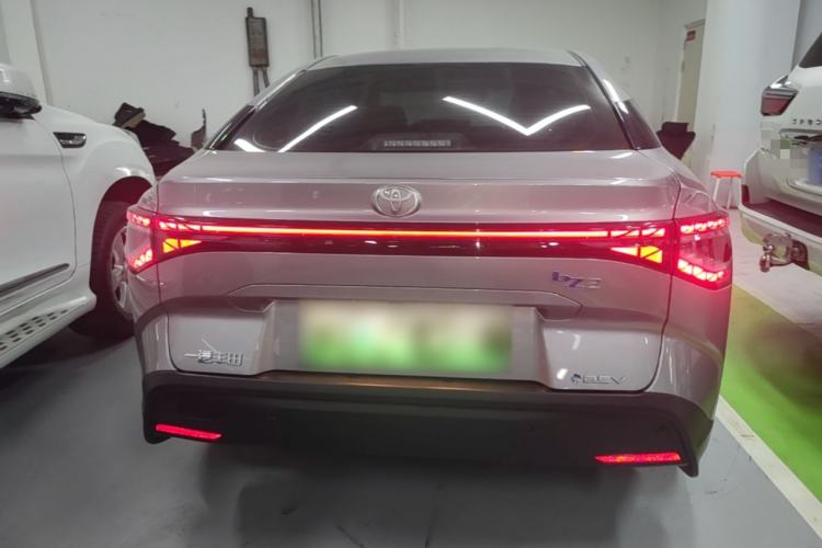 Used Toyota bZ3 2024 517 km Elite PRO Rear