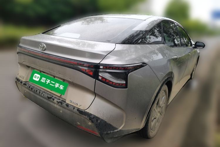 Used Toyota bZ3 2024 517 km Elite PRO Rear Right 45 Deg