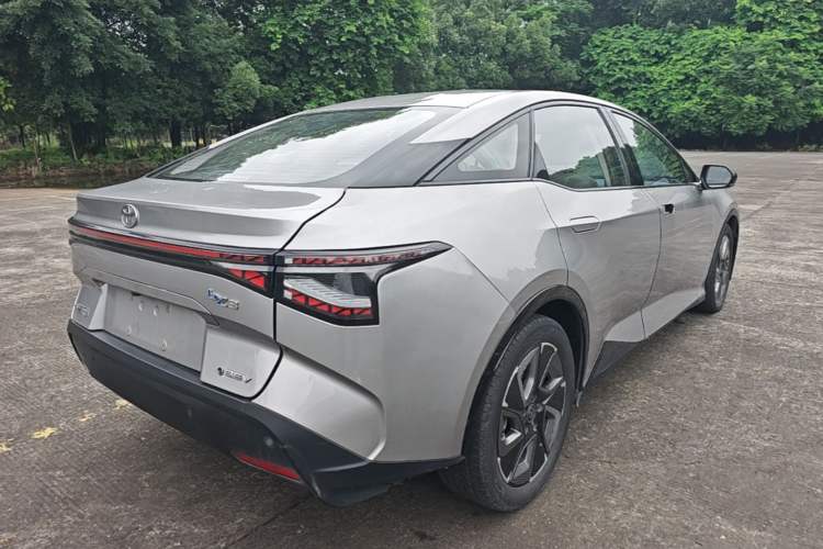 Used Toyota bZ3 2024 517 km Elite PRO Rear Right 45 Deg