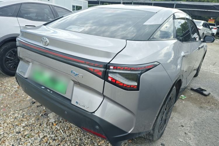 Used Toyota bZ3 2024 517 km Elite PRO Rear Right 45 Deg