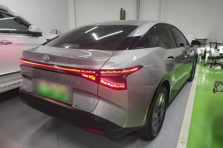 Used Toyota bZ3 2024 517 km Elite PRO Rear Right 45 Deg