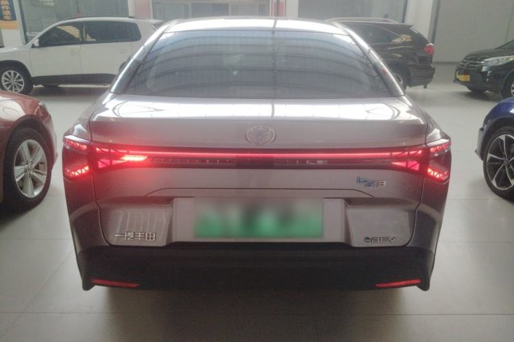 Used Toyota bZ3 2024 517 km Elite PRO Rear