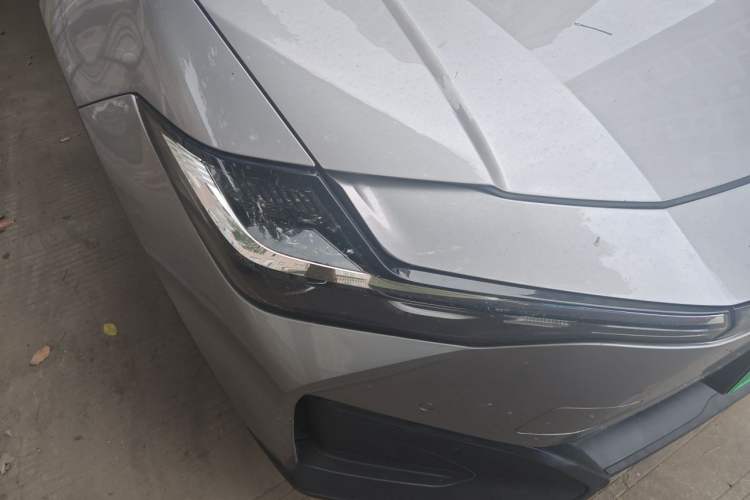 Used Toyota bZ3 2024 517 km Elite PRO Right Front Headlight