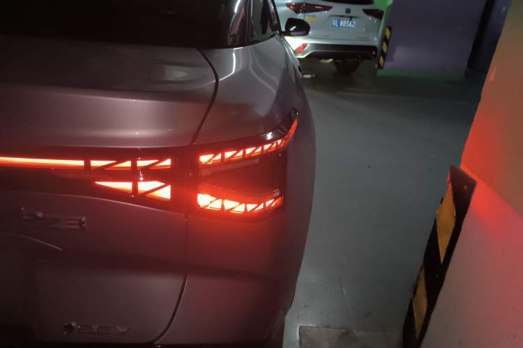 Used Toyota bZ3 2024 517 km Elite PRO Right Rear Taillight