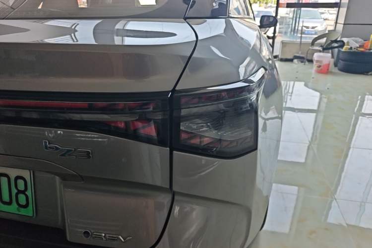 Used Toyota bZ3 2024 517 km Elite PRO Right Rear Taillight