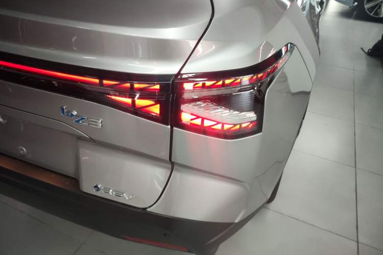 Used Toyota bZ3 2024 517 km Elite PRO Right Rear Taillight