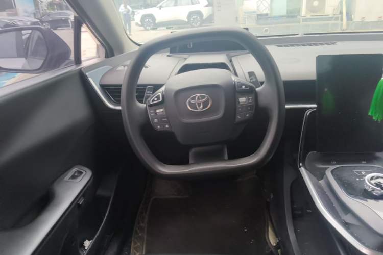Used Toyota bZ3  Steering Wheel