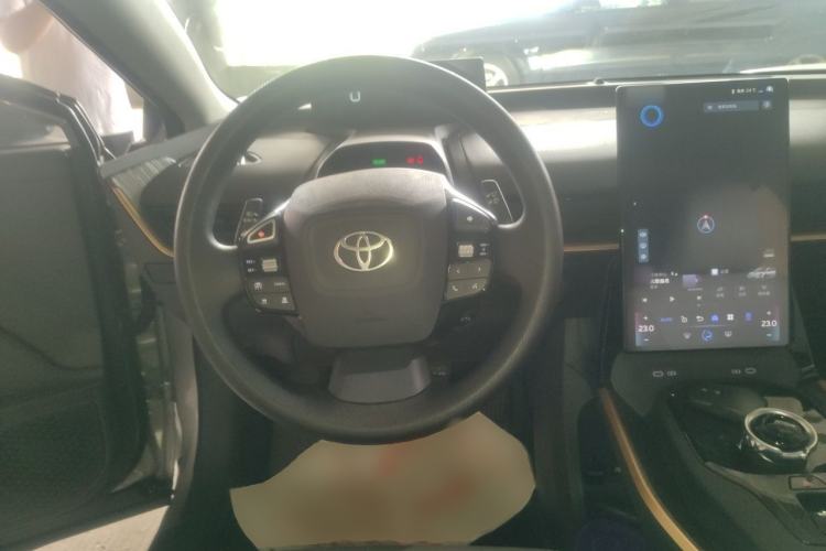 Used Toyota bZ3 2024 517 km Elite PRO Steering Wheel