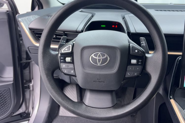 Used Toyota bZ3 2024 517 km Elite PRO Steering Wheel