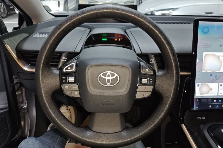 Used Toyota bZ3 2024 517 km Elite PRO Steering Wheel