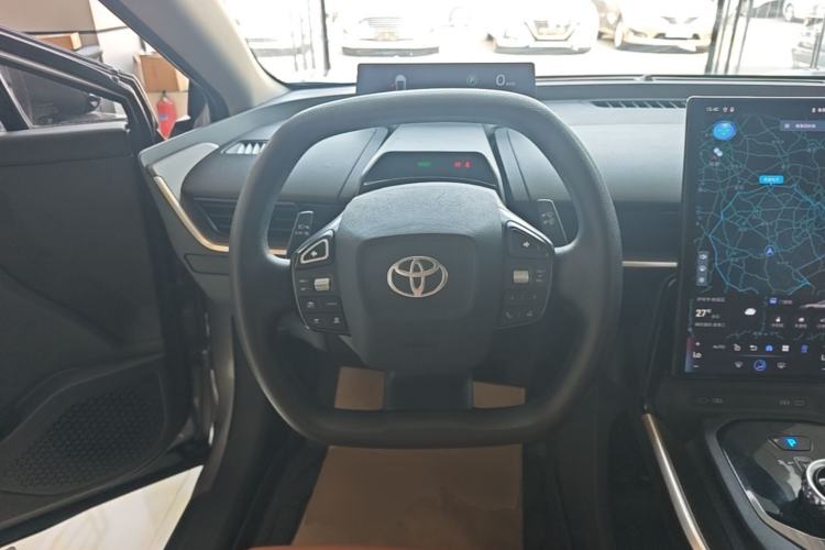 Used Toyota bZ3 2024 517 km Elite PRO Steering Wheel