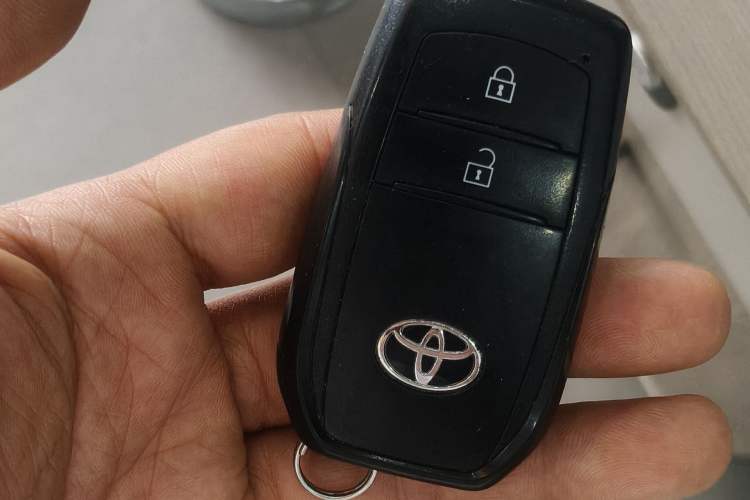 Used Toyota bZ3  Vehicle Key