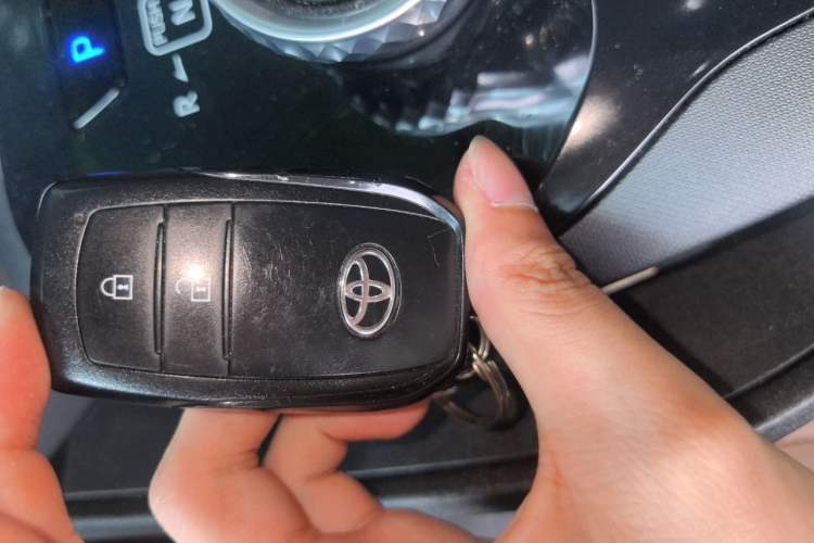 Used Toyota bZ3 2024 517 km Elite PRO Vehicle Key