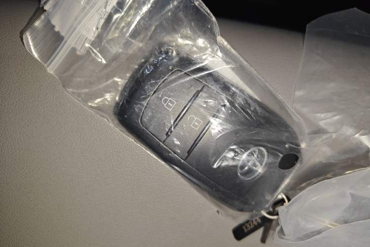 Used Toyota bZ3 2024 517 km Elite PRO Vehicle Key