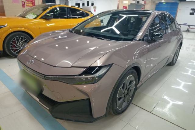Used Toyota bZ3 2024 616 km Long-Range Premium