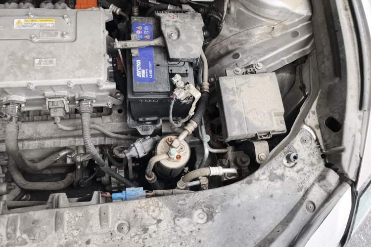 Used Toyota bZ3 2024 517 km Elite PRO Engine Bay Left