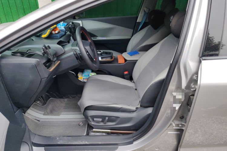 Used Toyota bZ3 2024 517 km Elite PRO Left Front Seat