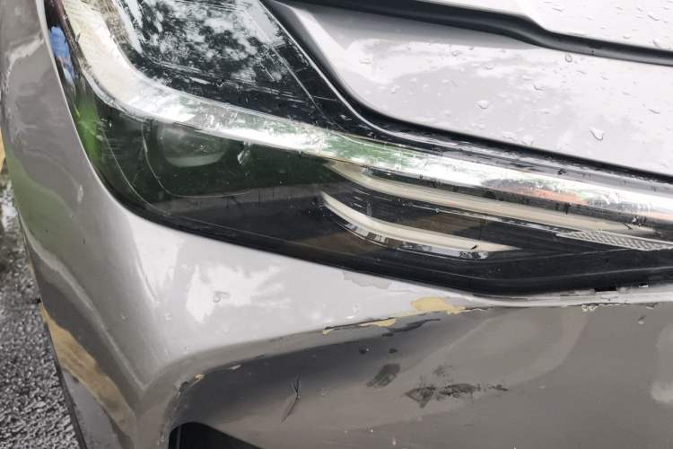 Used Toyota bZ3 2024 517 km Elite PRO Right Front Headlight