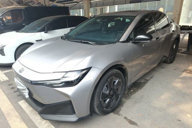 Used Toyota bZ3 2024 517 km Elite PRO