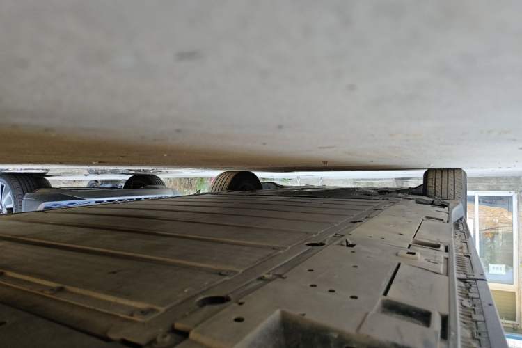 Used Toyota bZ3 2024 517 km Elite PRO Chassis Rear Left