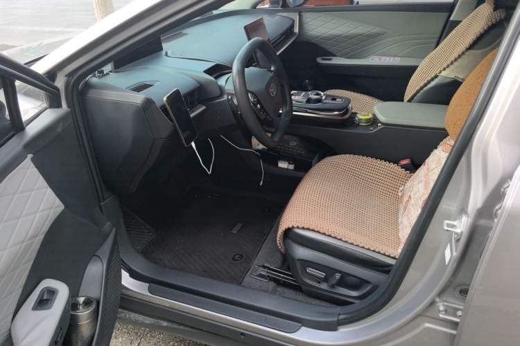 Used Toyota bZ3 2024 517 km Elite PRO Driver Seat