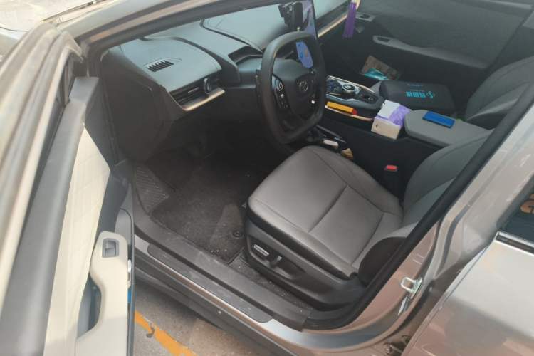 Used Toyota bZ3 2024 517 km Elite PRO Driver Seat