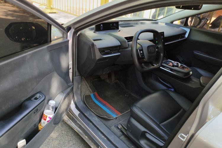 Used Toyota bZ3 2024 517 km Elite PRO Driver Seat
