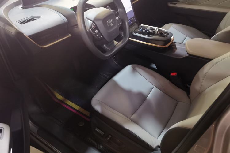 Used Toyota bZ3 2024 517 km Elite PRO Driver Seat