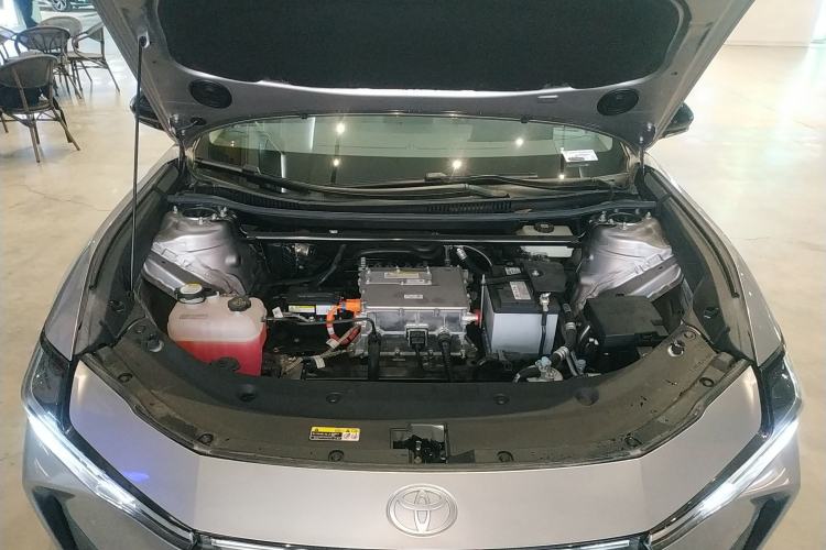 Used Toyota bZ3 2024 517 km Elite PRO Engine Bay