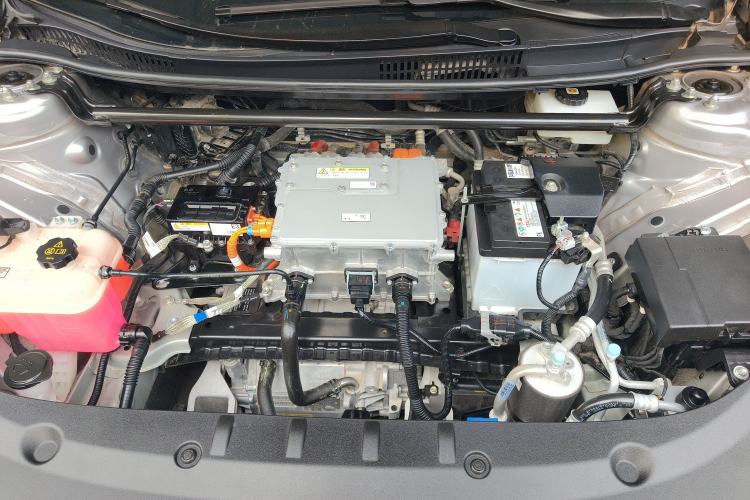 Used Toyota bZ3 2024 517 km Elite PRO Engine Bay